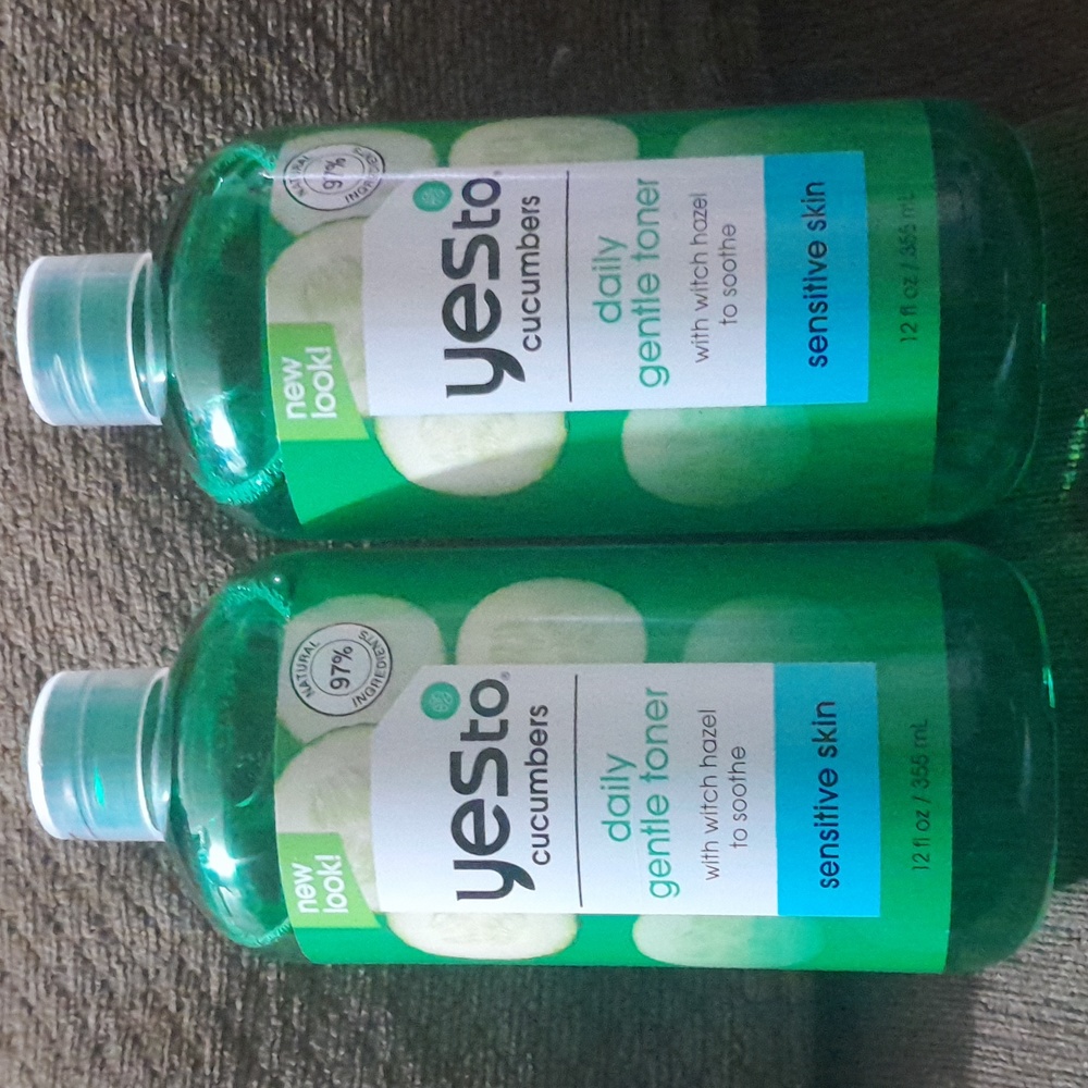 Yes to cucumbers daily gentle toner ×2